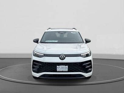 New 2026 Volkswagen Tiguan SE R-Line