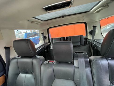 Used 2012 Land Rover LR4 HSE LUX image 24