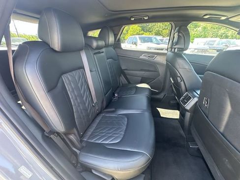 Used 2023 Kia Sportage X-Line w/ X-Line Premium Package AWD/4WD image 31
