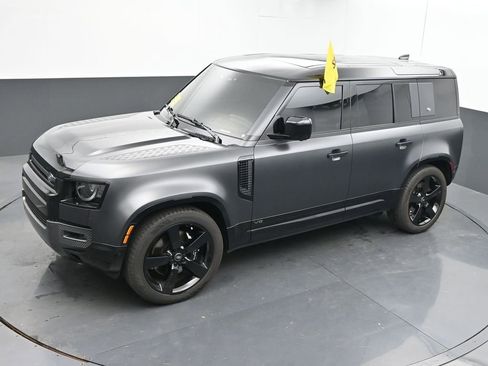 Used 2024 Land Rover Defender 110 Carpathian Edition image 33