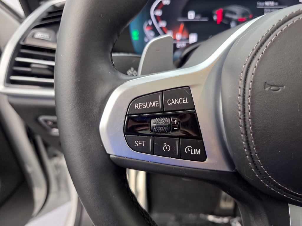 Used 2021 BMW X5 M50i w/ Premium Package AWD/4WD image 19