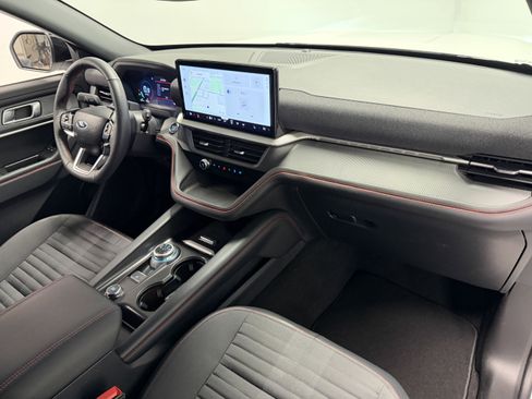 Used 2025 Ford Explorer ST-Line AWD/4WD image 20
