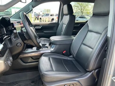 Used 2024 Chevrolet Silverado 1500 LTZ w/ LTZ Convenience Package II image 28
