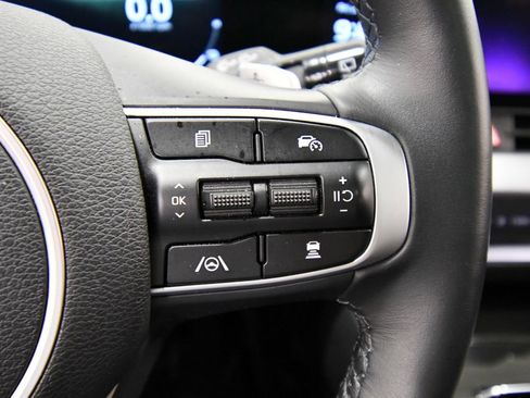 Certified 2025 Kia Sportage SX Prestige AWD/4WD image 22