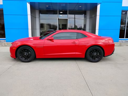Used 2014 Chevrolet Camaro LS RWD image 25