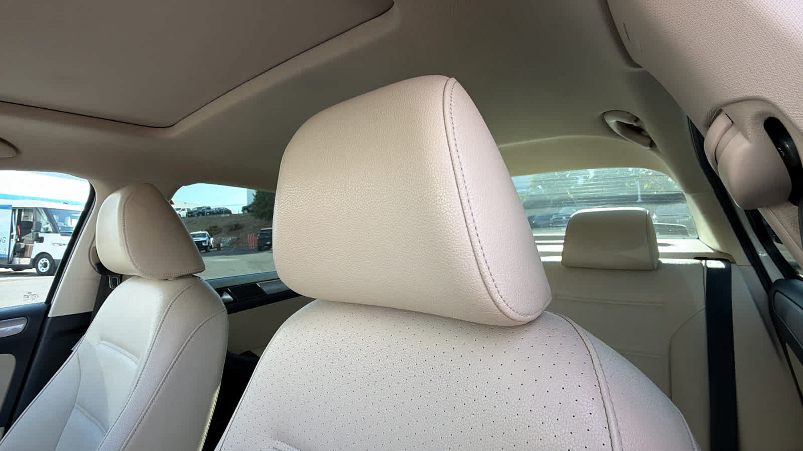 Used 2018 Volkswagen Jetta SE FWD image 11