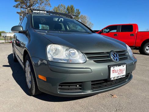 Used 2008 Volkswagen Rabbit S image 4