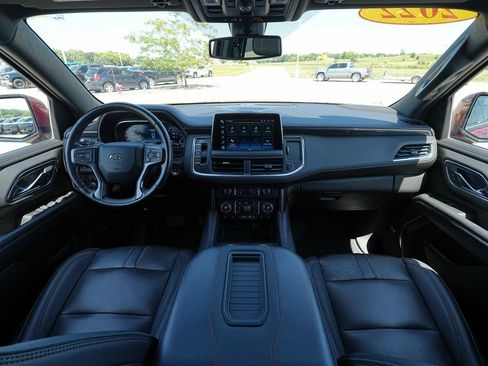 Used 2022 Chevrolet Tahoe RST w/ Luxury Package AWD/4WD image 28