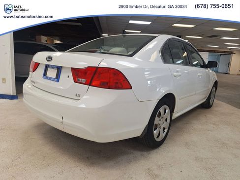 Used 2009 Kia Optima LX image 28