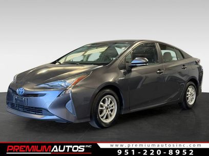Used 2017 Toyota Prius Two w/ Preferred Accessory Package