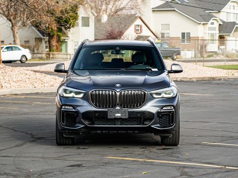 Used 2020 BMW X5 M50i w/ Premium Package image 2