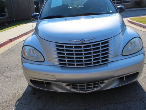 Used 2005 Chrysler PT Cruiser Touring image 8
