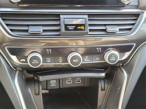 Used 2022 Honda Accord Sport image 22