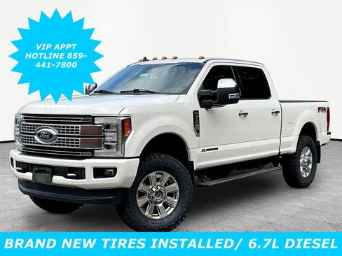 Used 2019 Ford F350 Platinum w/ Platinum Ultimate Package AWD/4WD image 1