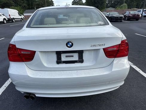 Used 2009 BMW 328i Sedan RWD image 11