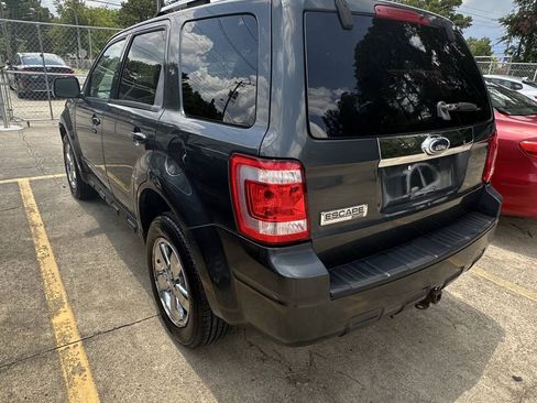 Used 2009 Ford Escape Limited FWD image 5