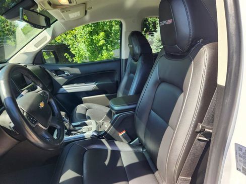 Used 2022 Chevrolet Colorado ZR2 w/ ZR2 Dusk Special Edition image 25