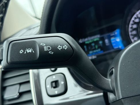 Used 2022 Ford Ranger Lariat w/ Equipment Group 501A High image 27