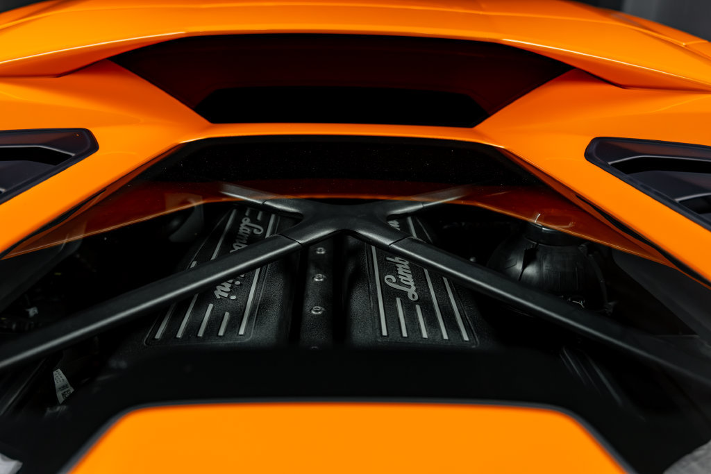Used 2023 Lamborghini Huracan Tecnica RWD image 15