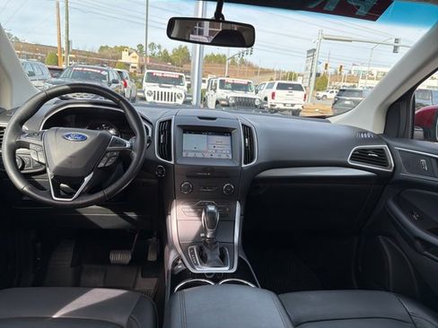 Used 2017 Ford Edge SEL w/ Equipment Group 201A image 31