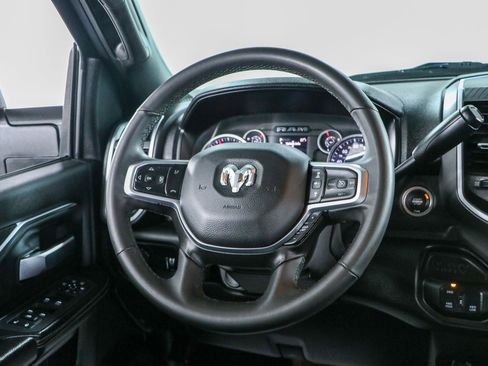 Used 2025 RAM 2500 Big Horn AWD/4WD image 13
