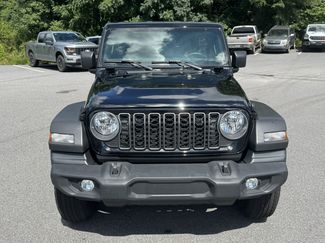 Used 2025 Jeep Wrangler Unlimited Sport AWD/4WD video 2