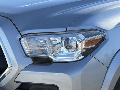 Used 2023 Toyota Tacoma SR5 image 6