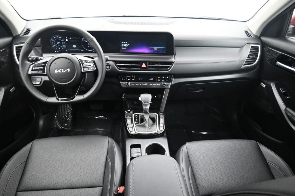 New 2026 Kia Seltos SX w/ SX Sunroof Package AWD/4WD image 44