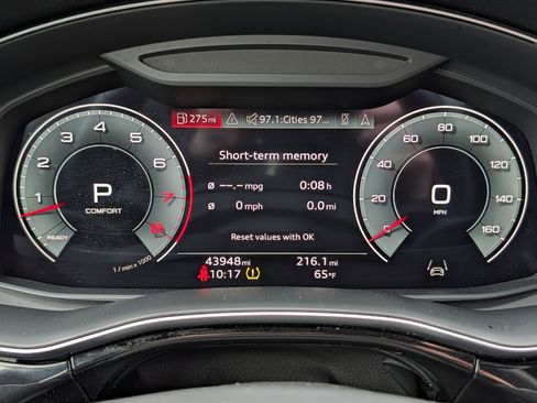 Used 2023 Audi Q7 3.0T Premium Plus w/ Premium Plus Package AWD/4WD image 22