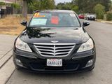 Used 2011 Hyundai Genesis 4.6 image 2