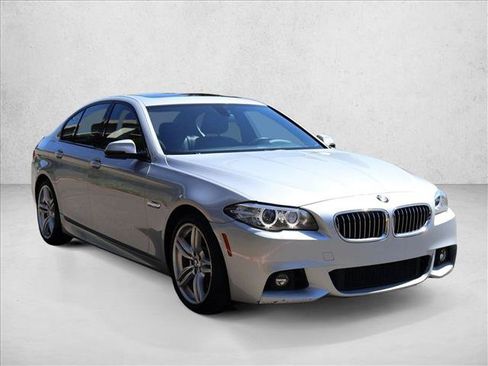 Used 2015 BMW 535i Sedan RWD image 4
