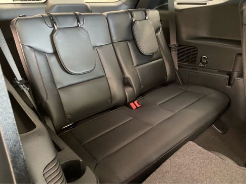 New 2026 Ford Explorer ST-Line image 15