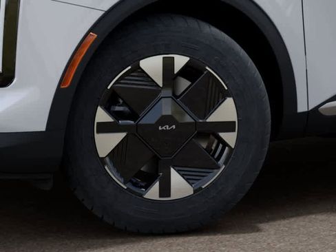 New 2026 Kia Sportage LX FWD image 9