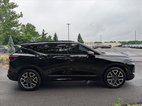Used 2023 Chevrolet Blazer RS w/ Driver Confidence II Package AWD/4WD image 6