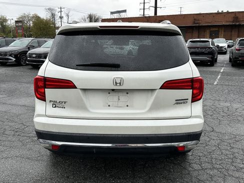 Used 2017 Honda Pilot Touring image 7