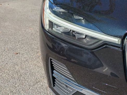 Certified 2023 Volvo XC60 B5 Plus image 13
