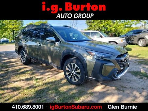 Used 2025 Subaru Outback Touring XT AWD/4WD image 1