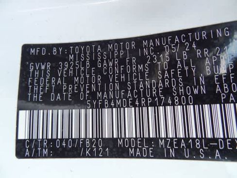 Used 2024 Toyota Corolla LE FWD image 36