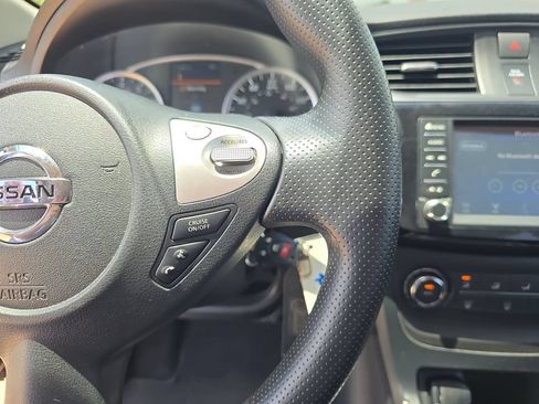 Used 2019 Nissan Sentra S w/ Appearance Package FWD image 18