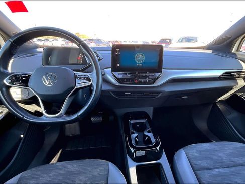 Used 2021 Volkswagen ID.4 Pro image 16