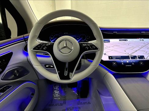 Certified 2024 Mercedes-Benz EQS 450+ SUV image 4