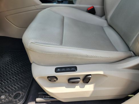 Used 2019 Volkswagen Atlas SEL AWD/4WD image 22