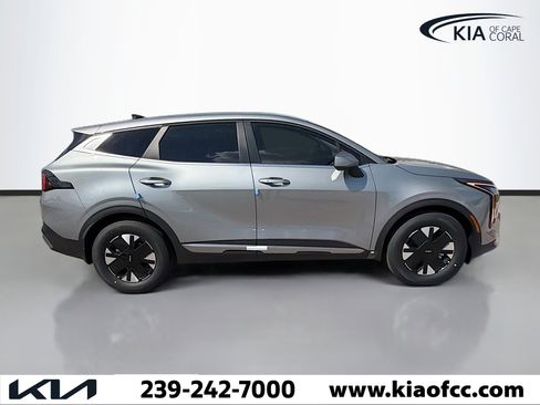 New 2026 Kia Sportage LX image 6
