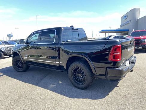 Used 2025 RAM 1500 Limited AWD/4WD image 5