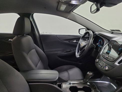Used 2018 Chevrolet Malibu LT w/ Driver Confidence Package FWD image 21