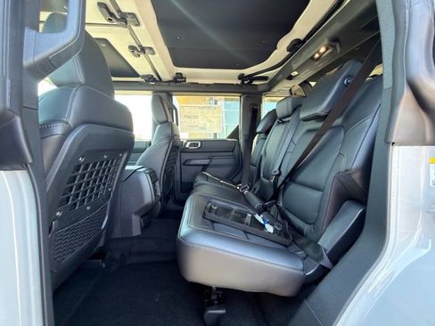 New 2026 Ford Bronco Badlands AWD/4WD image 14