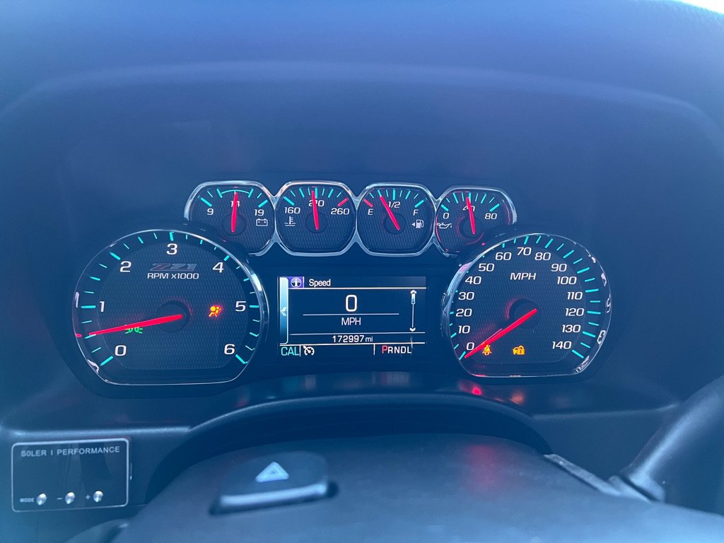 Used 2018 Chevrolet Silverado 1500 LT w/ Redline Edition AWD/4WD image 21
