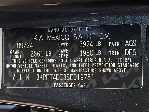 Used 2025 Kia K4 FWD image 33
