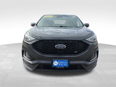 Used 2021 Ford Edge ST image 3