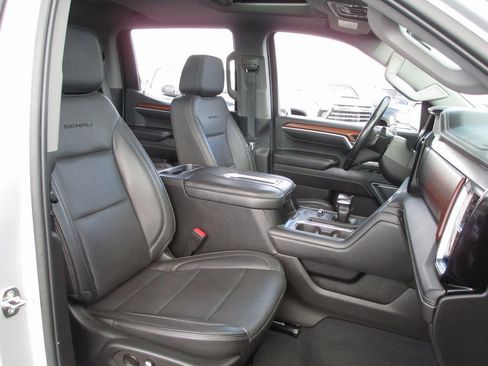 Used 2022 GMC Sierra 1500 Denali image 23